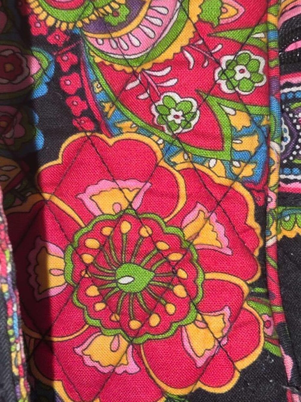 Vera Bradley Multicolor Floral Quilted Backpack w/Bonus UD Holder 17x14", EUC - Picture 11 of 16
